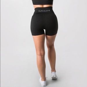 Alphalete Revival Shorts Black